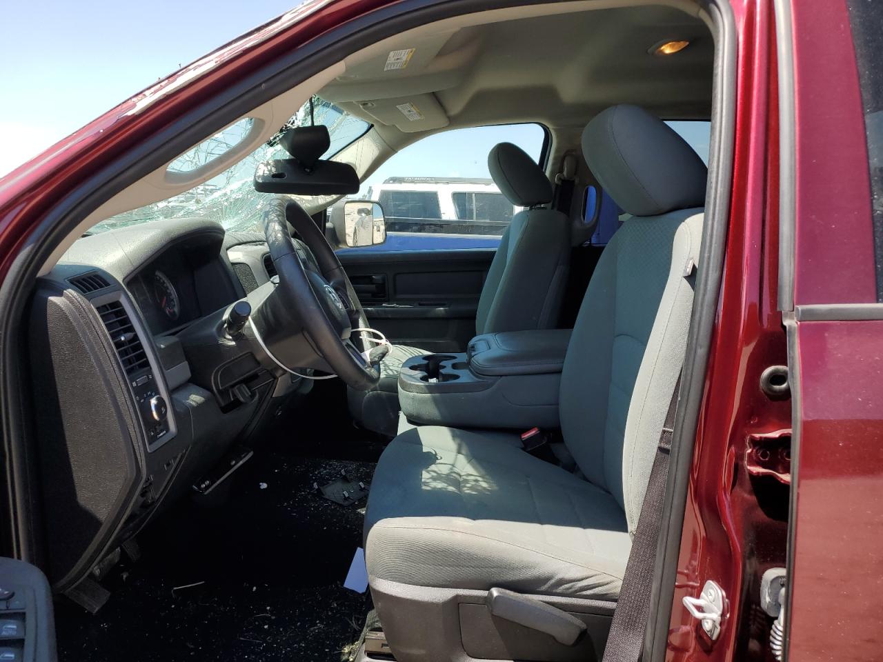 2017 Ram 1500 St VIN: 1C6RR6FG7HS567818 Lot: 62894474