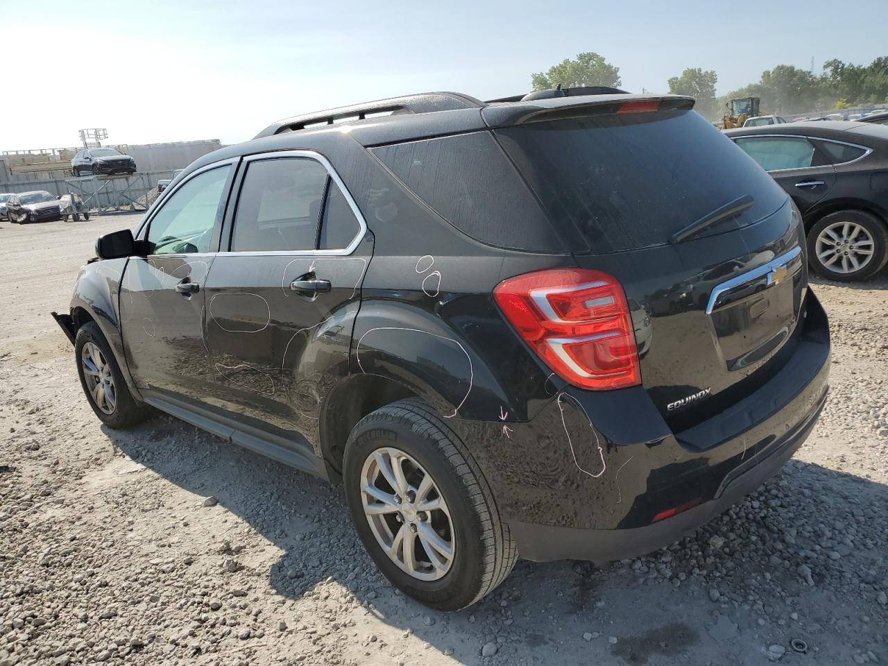 2GNALCEKXH1568562 2017 CHEVROLET EQUINOX - Image 2