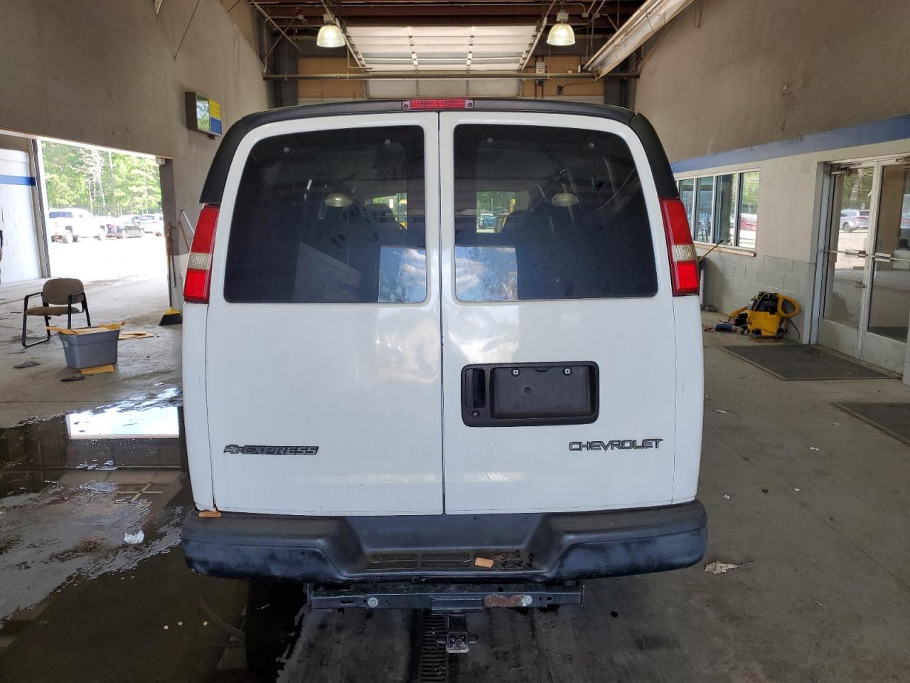 2006 Chevrolet Express G2500 VIN: 1GAGG25V161174763 Lot: 62438054