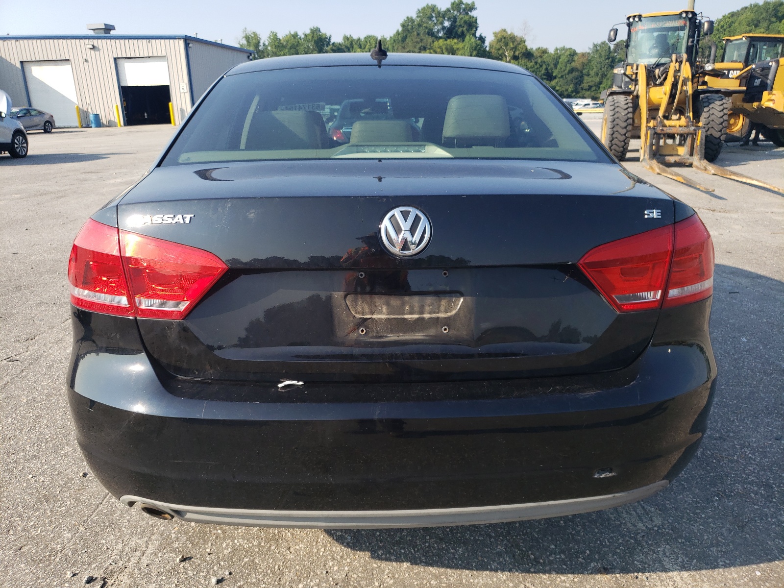1VWBH7A30DC011732 2013 Volkswagen Passat Se