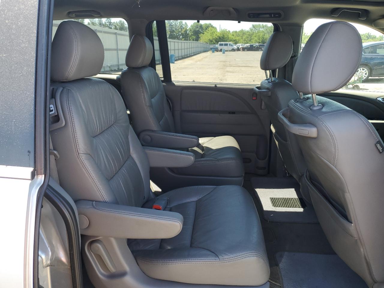 2010 Honda Odyssey Exl VIN: 5FNRL3H77AB084290 Lot: 61152134