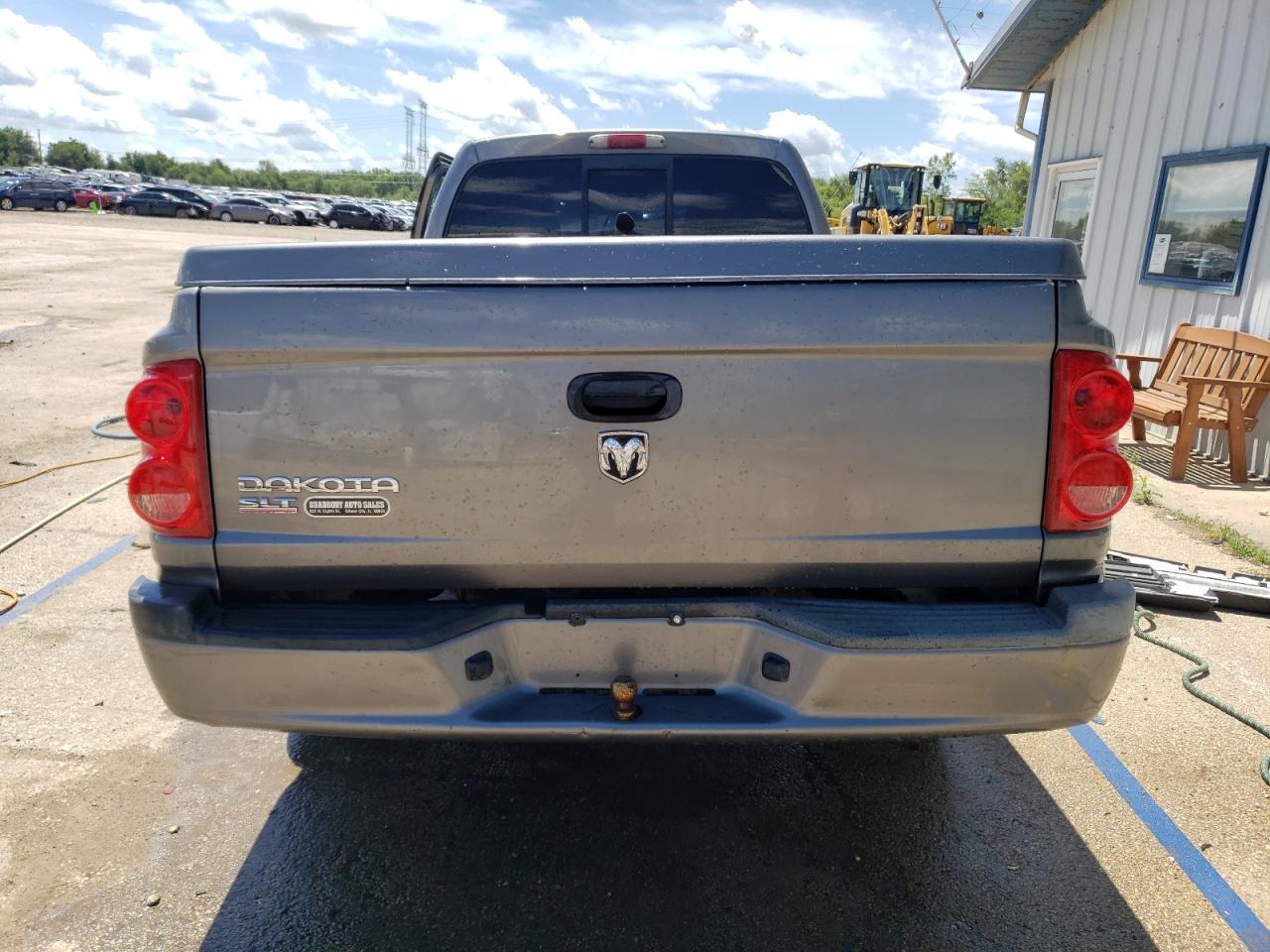 2005 Dodge Dakota Slt VIN: 1D7HE42K85S300560 Lot: 61934174