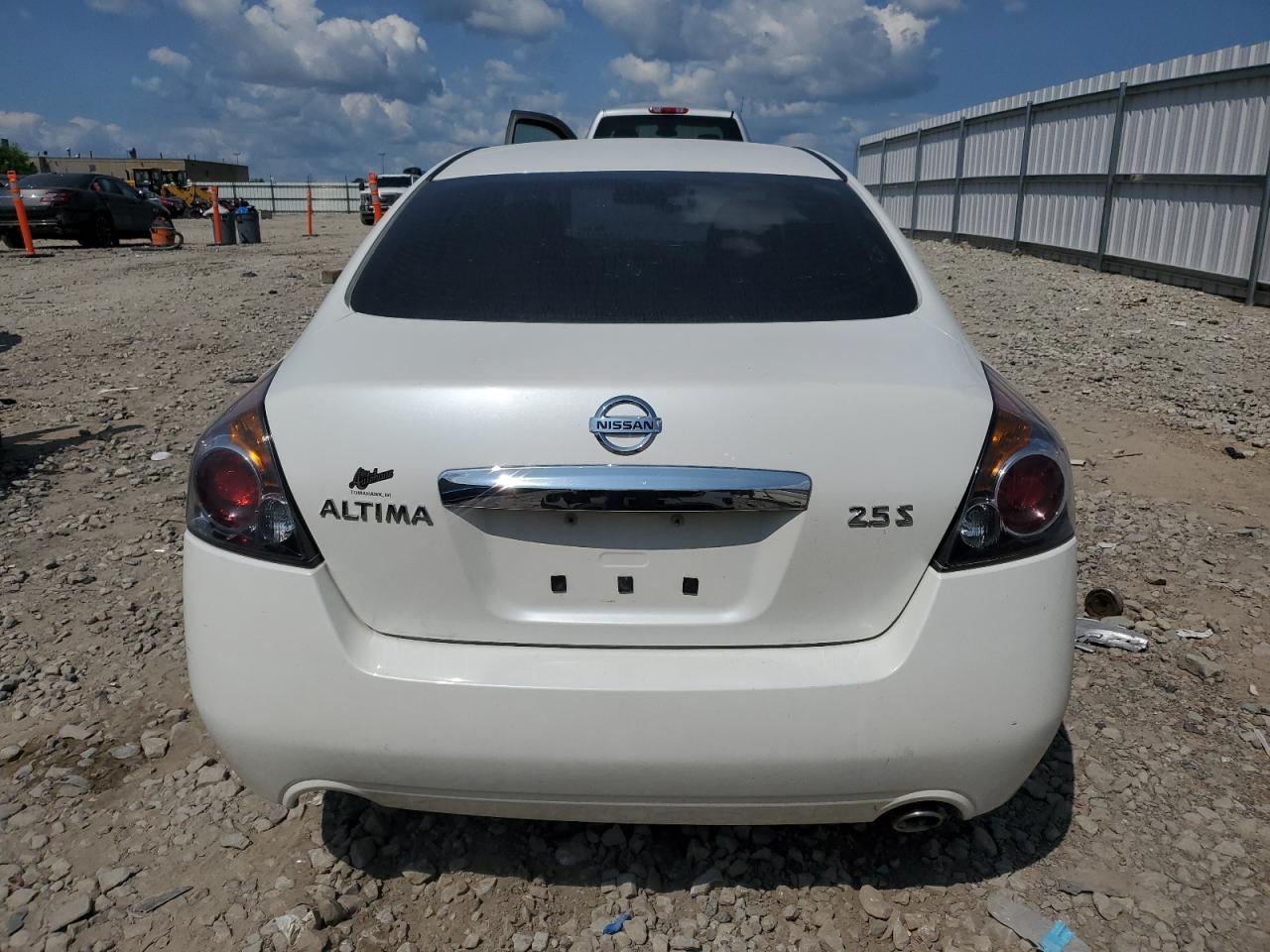 2011 Nissan Altima Base VIN: 1N4AL2AP5BN489056 Lot: 63847714