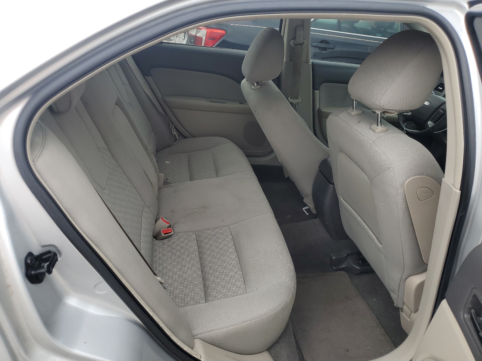 3FAHP0HA1AR220444 2010 Ford Fusion Se