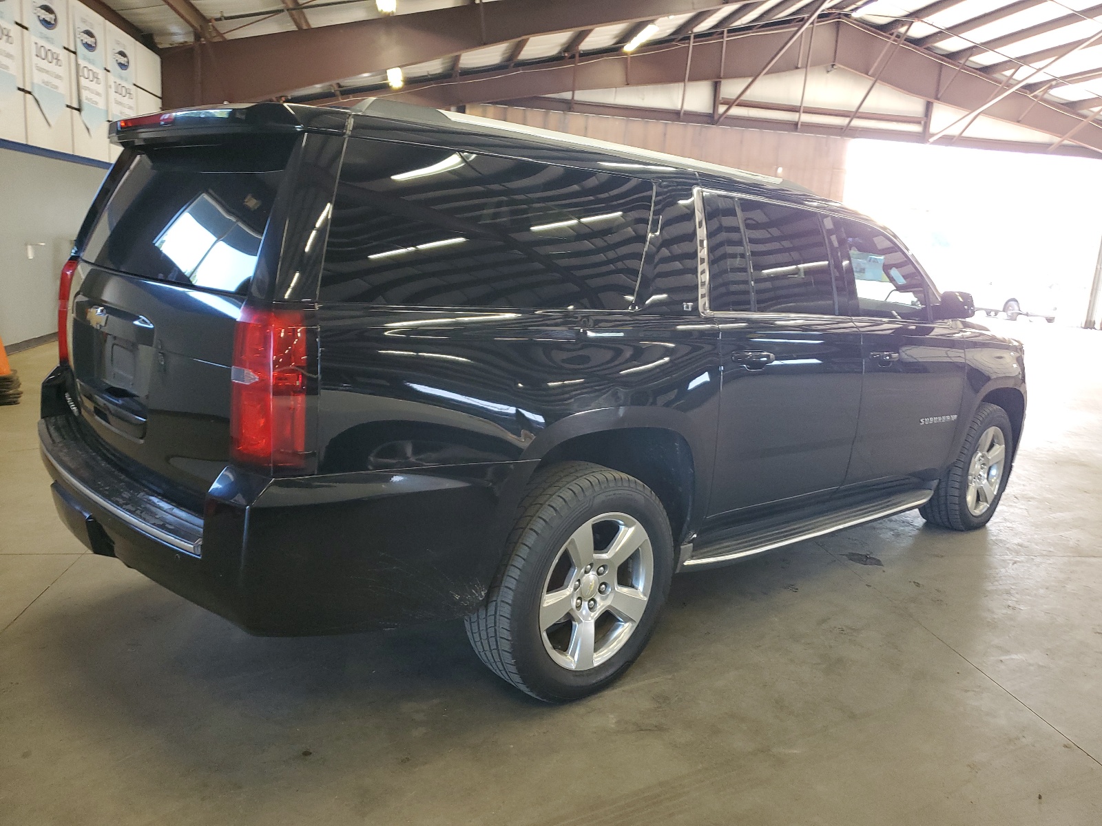 2015 Chevrolet Suburban K1500 Lt vin: 1GNSKJKC1FR260614