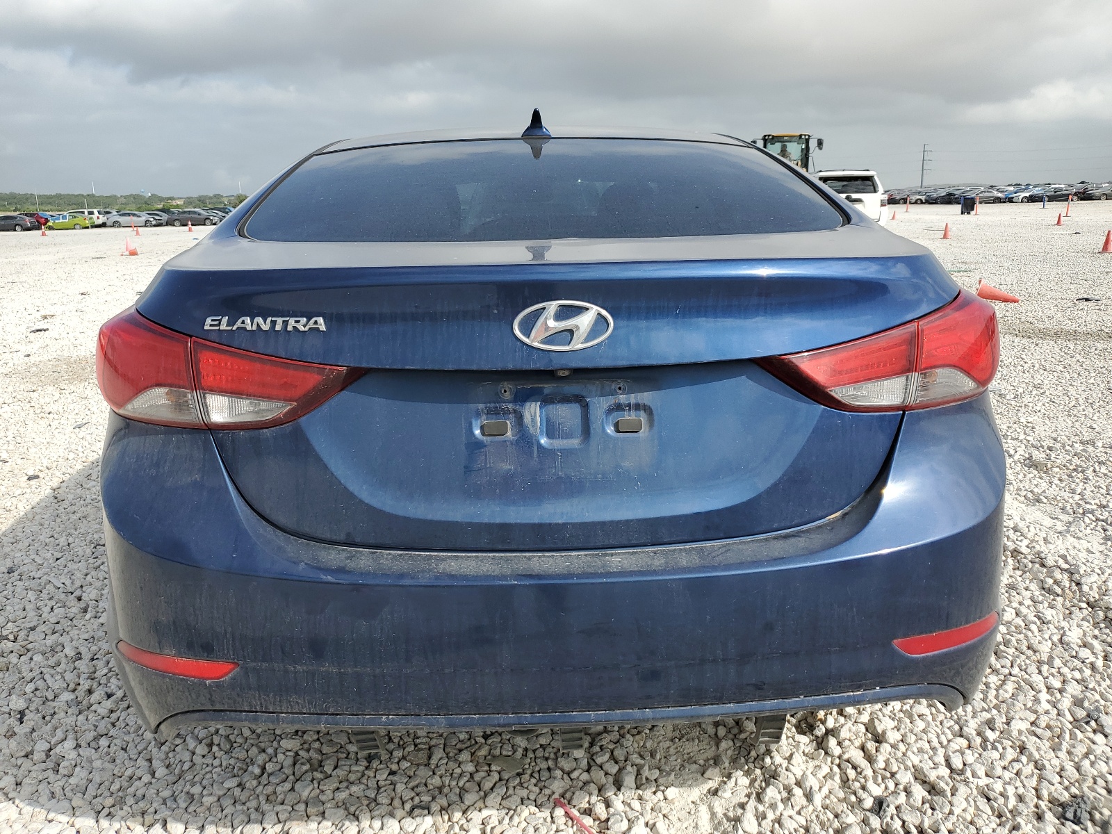 5NPDH4AE3FH634829 2015 Hyundai Elantra Se