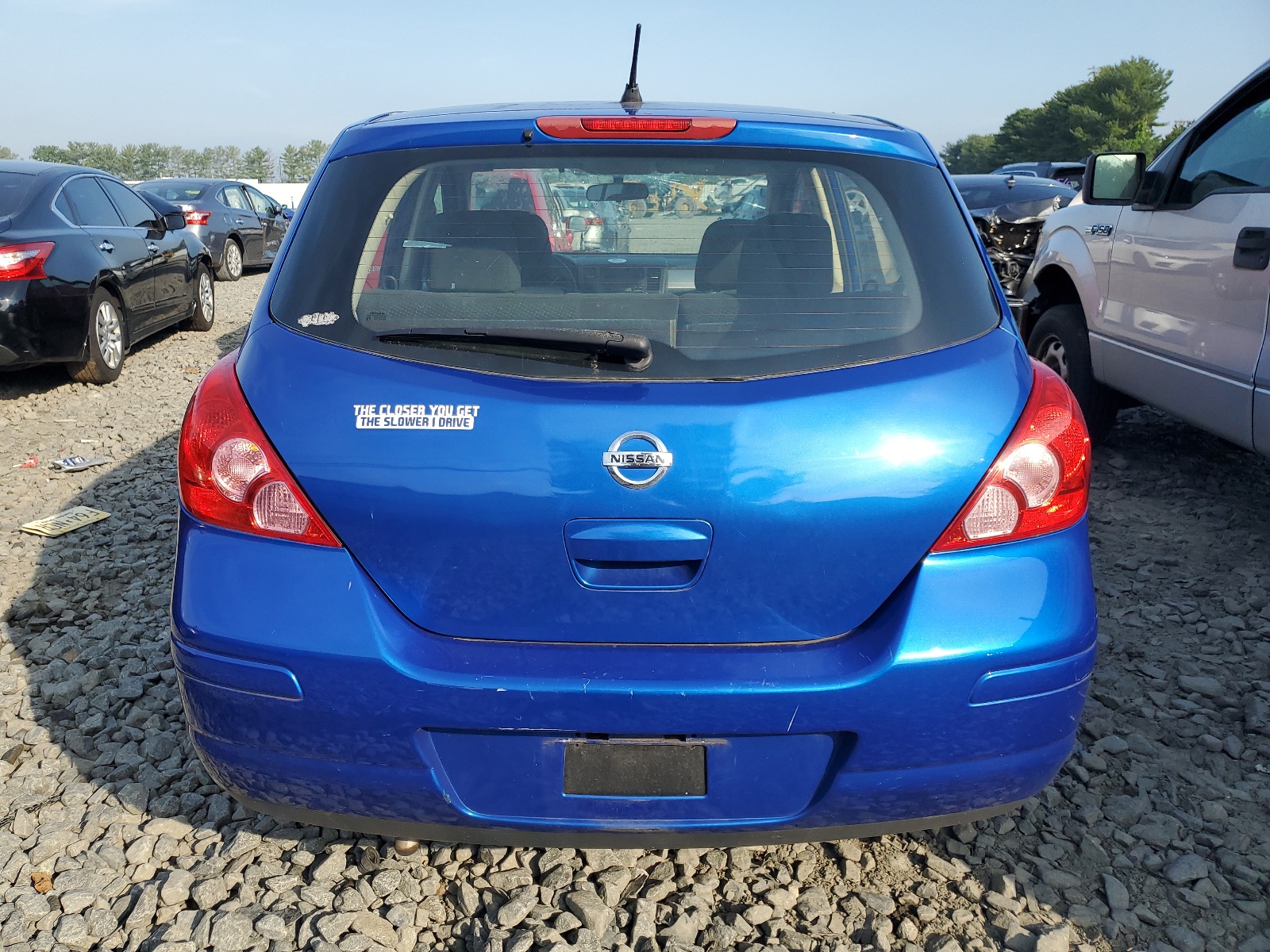 3N1BC1CP1BL493467 2011 Nissan Versa S