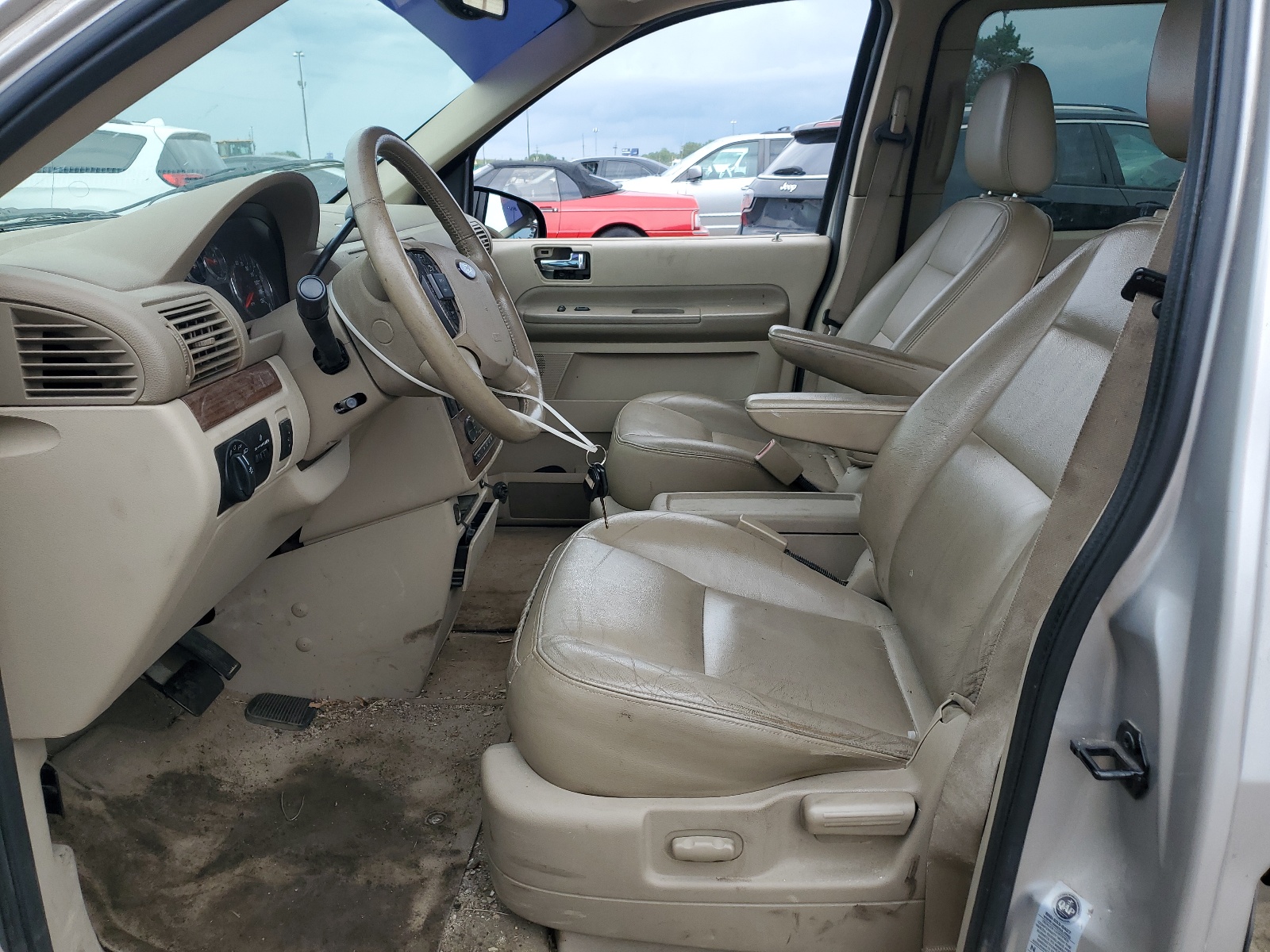 2FMZA58244BB08791 2004 Ford Freestar Limited