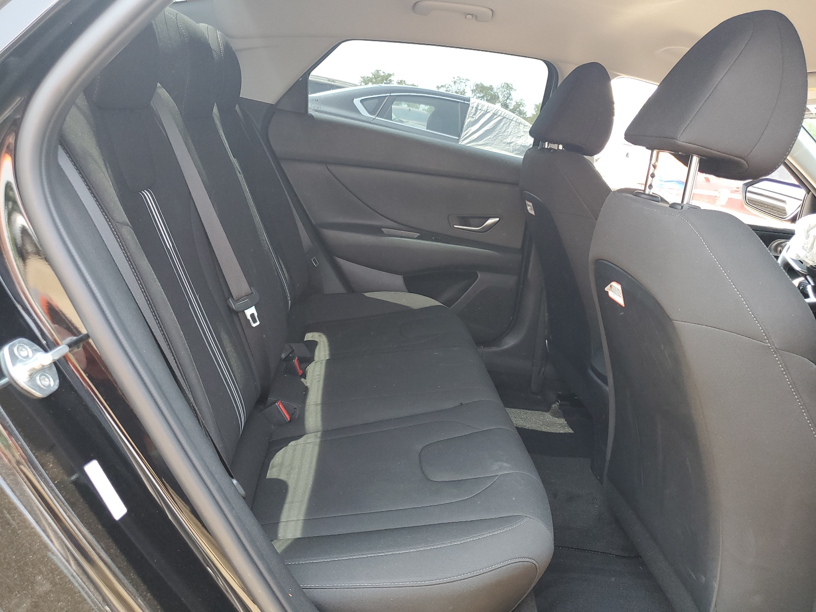 KMHLM4AG2NU315060 2022 Hyundai Elantra Sel