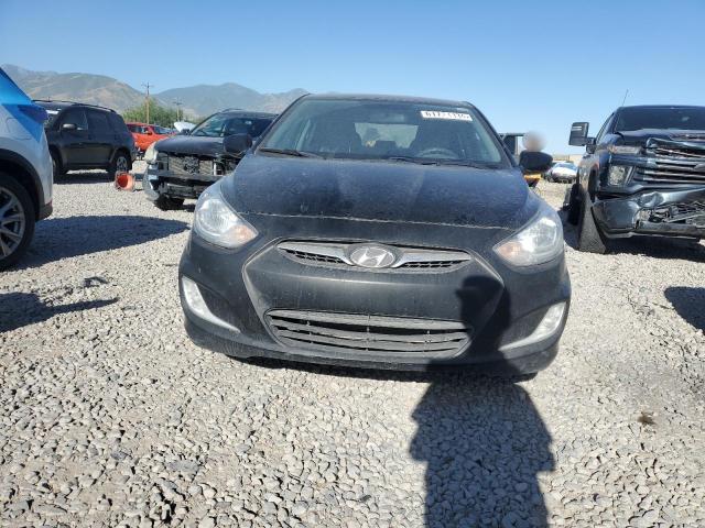 HYUNDAI ACCENT 2013 Черный