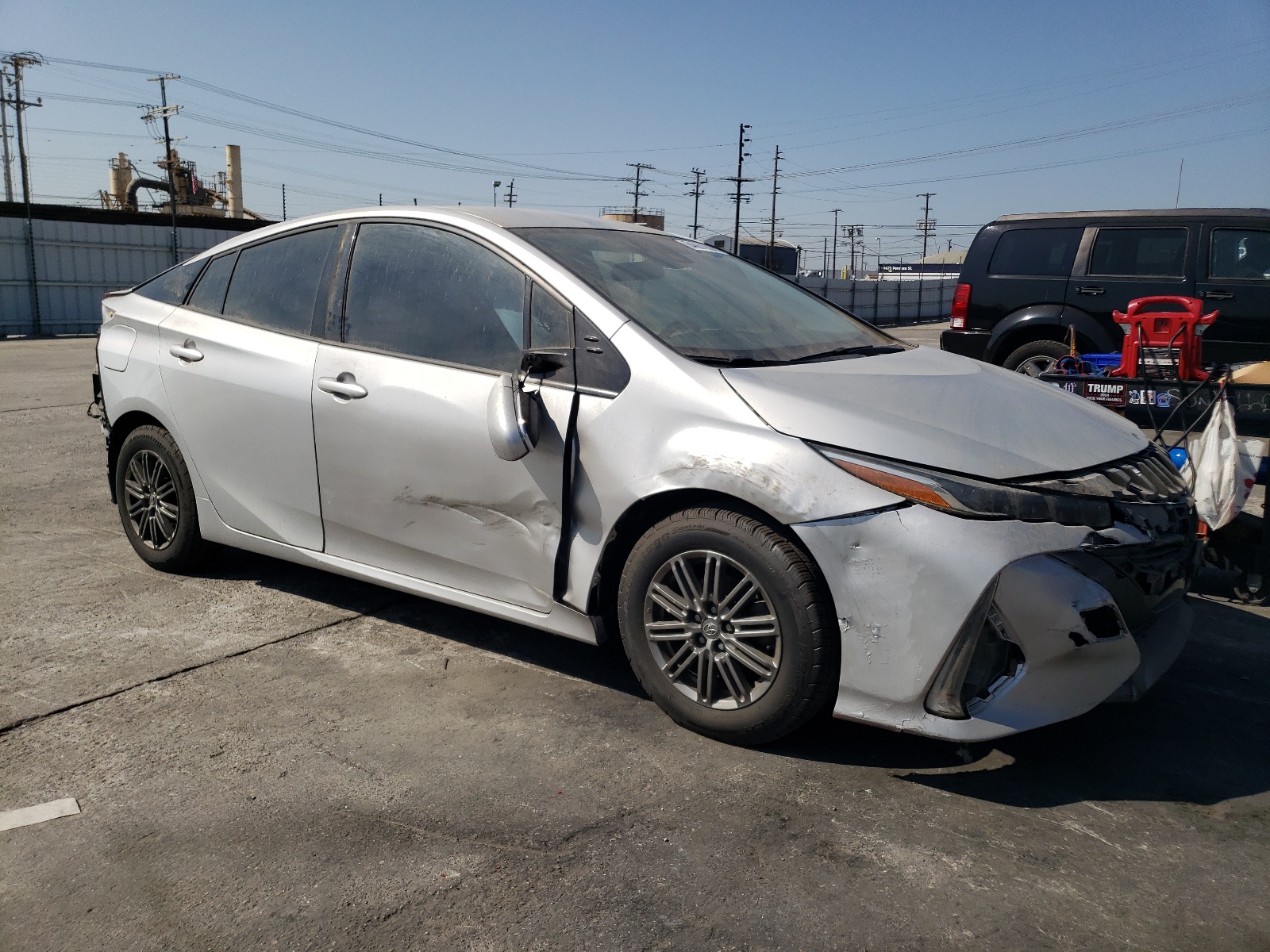 2017 Toyota Prius Prime vin: JTDKARFP0H3011024