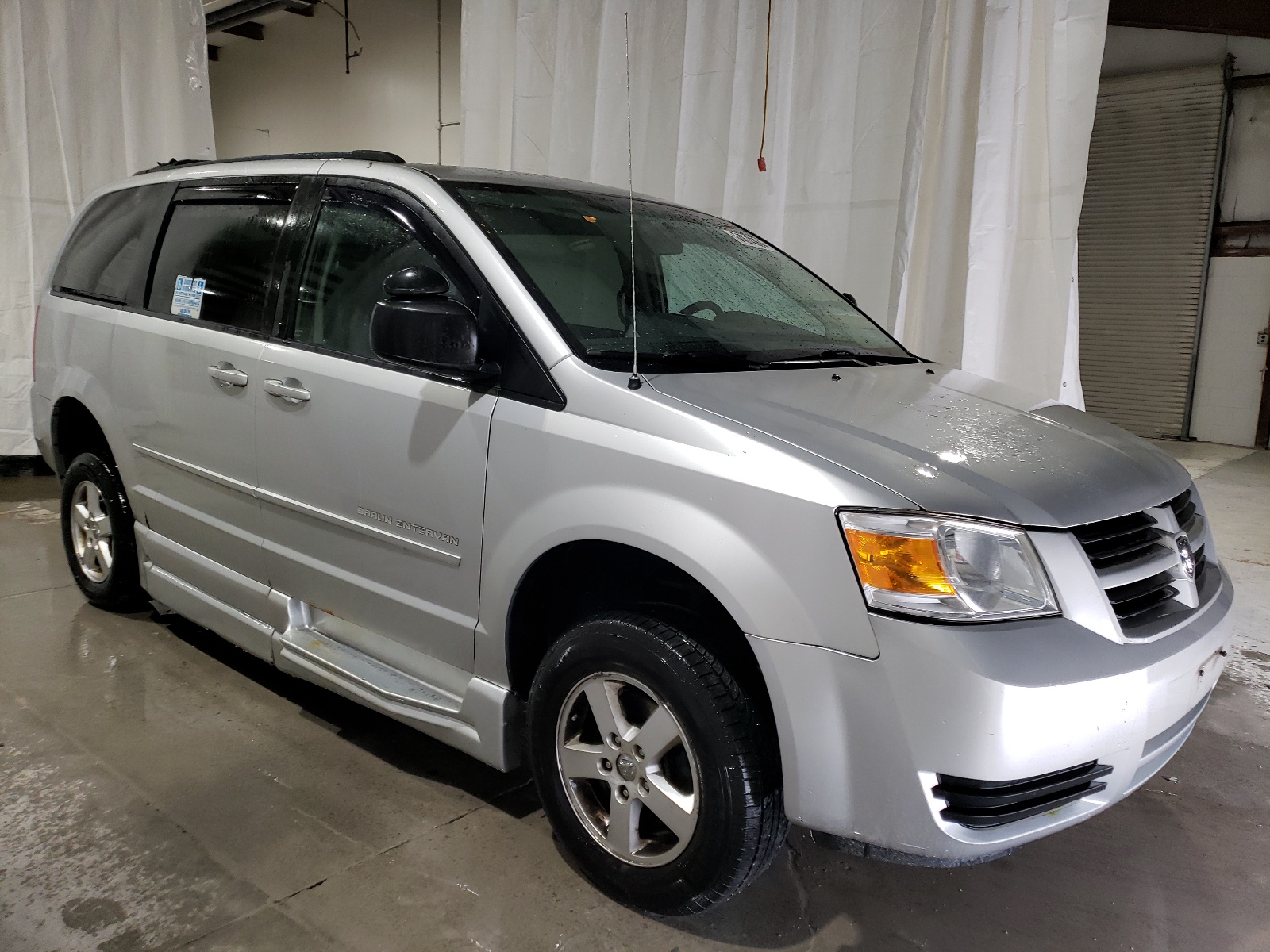 2D4RN4DE1AR231666 2010 Dodge Grand Caravan Se