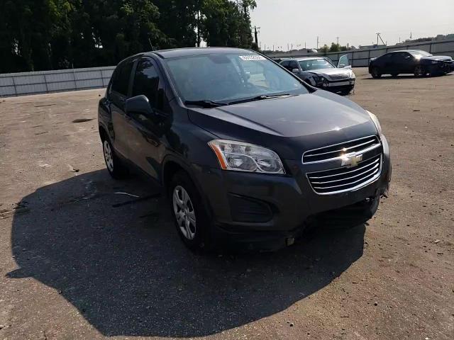 2016 Chevrolet Trax Ls VIN: 3GNCJKSB3GL216689 Lot: 63132504