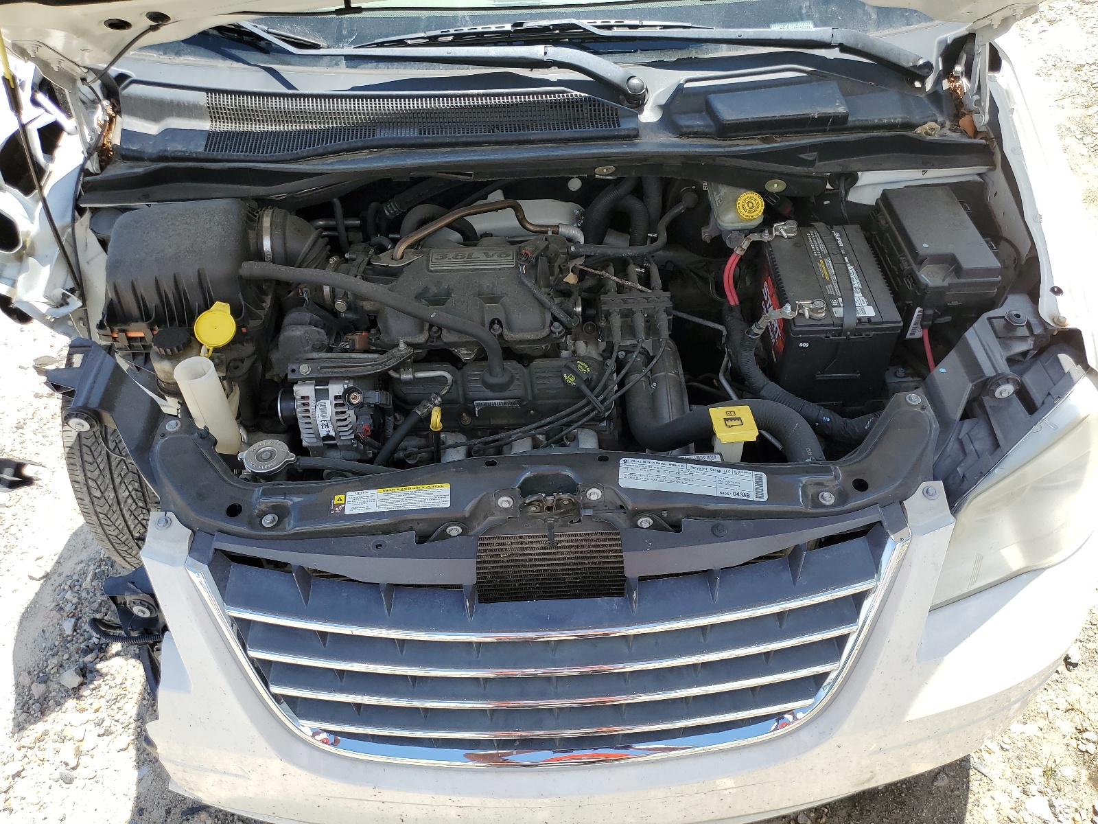 2A4RR5D16AR399799 2010 Chrysler Town & Country Touring