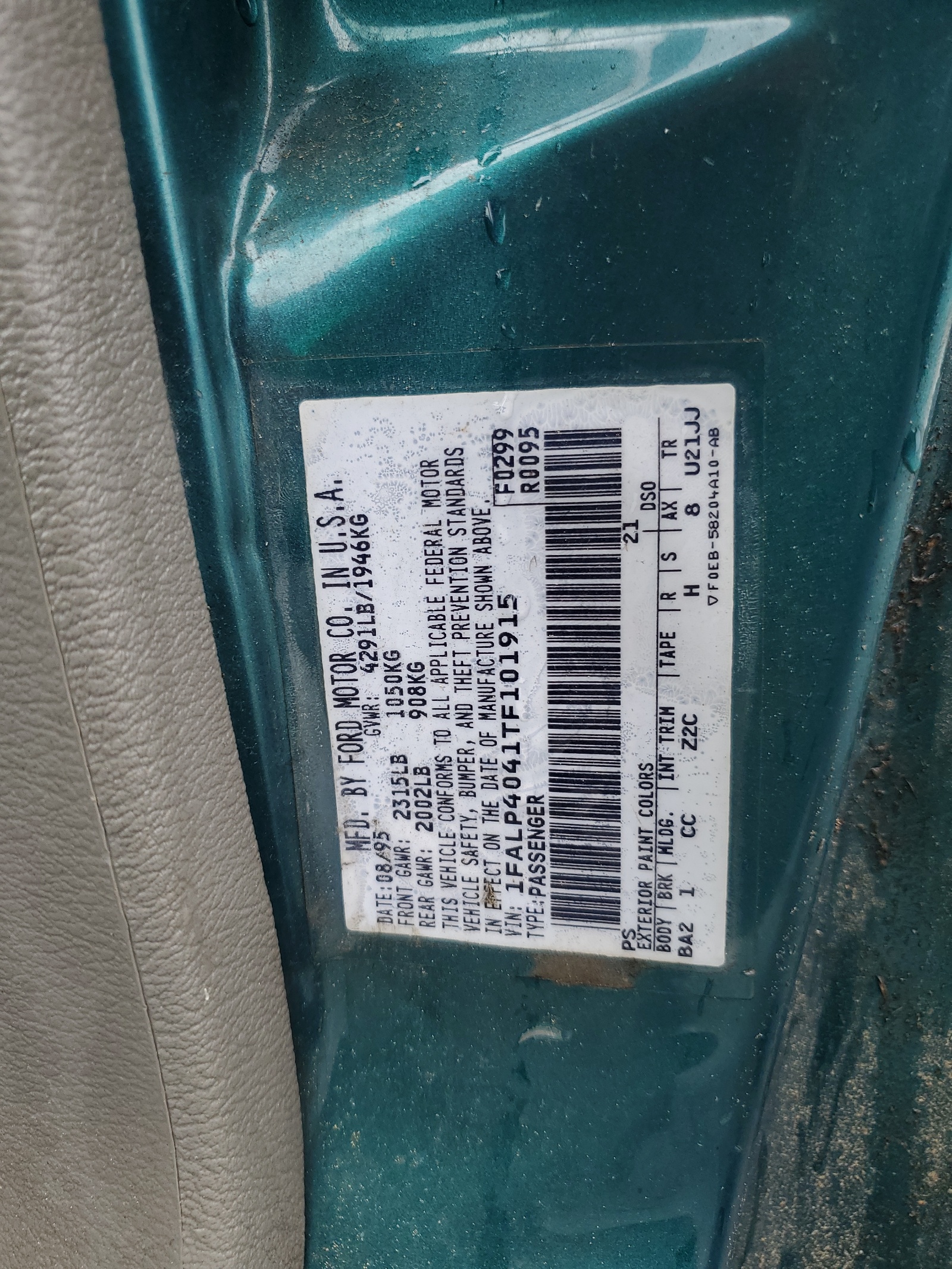 1FALP4041TF101915 1996 Ford Mustang