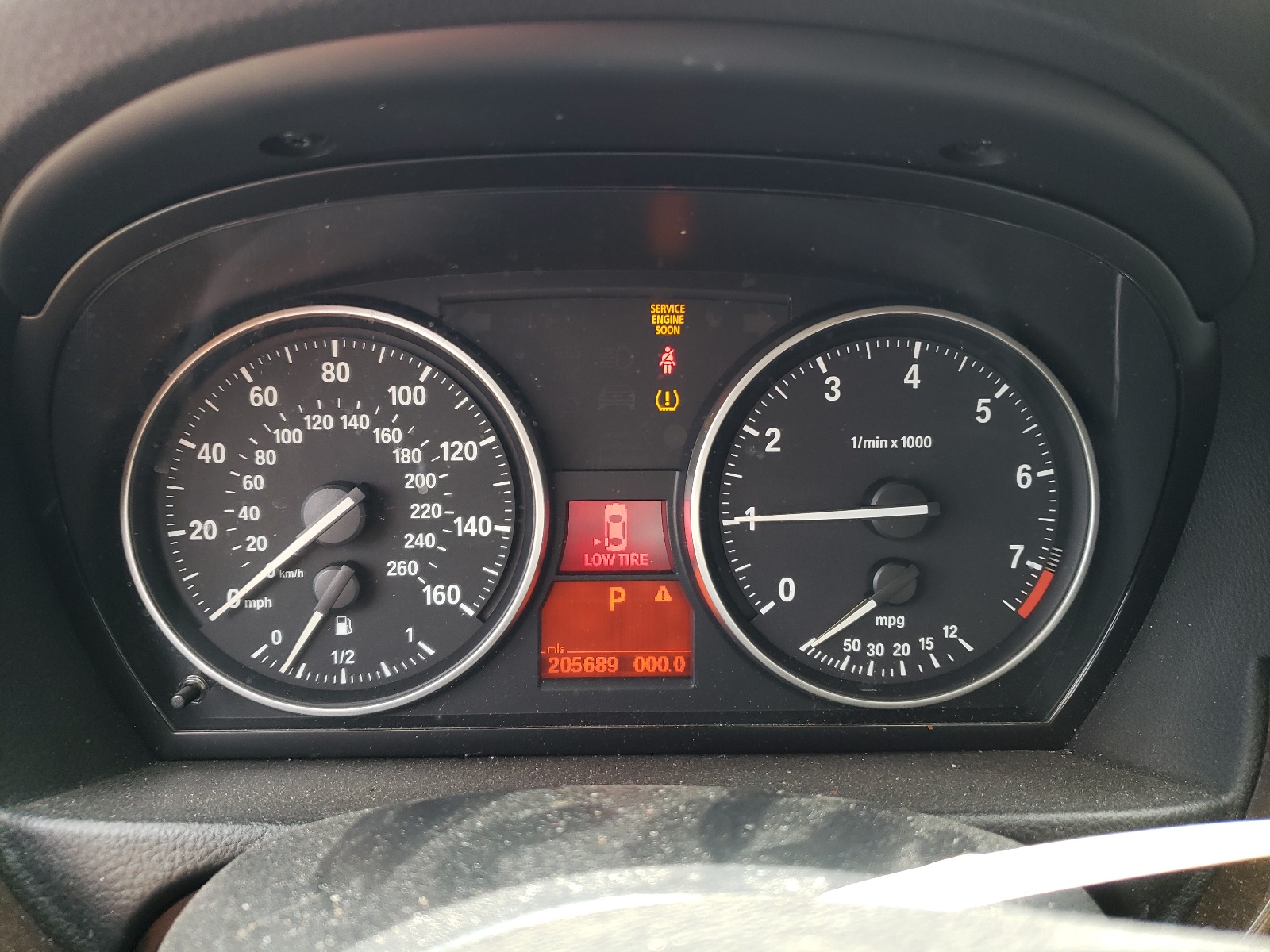 WBAPH7C53AE129794 2010 BMW 328 I