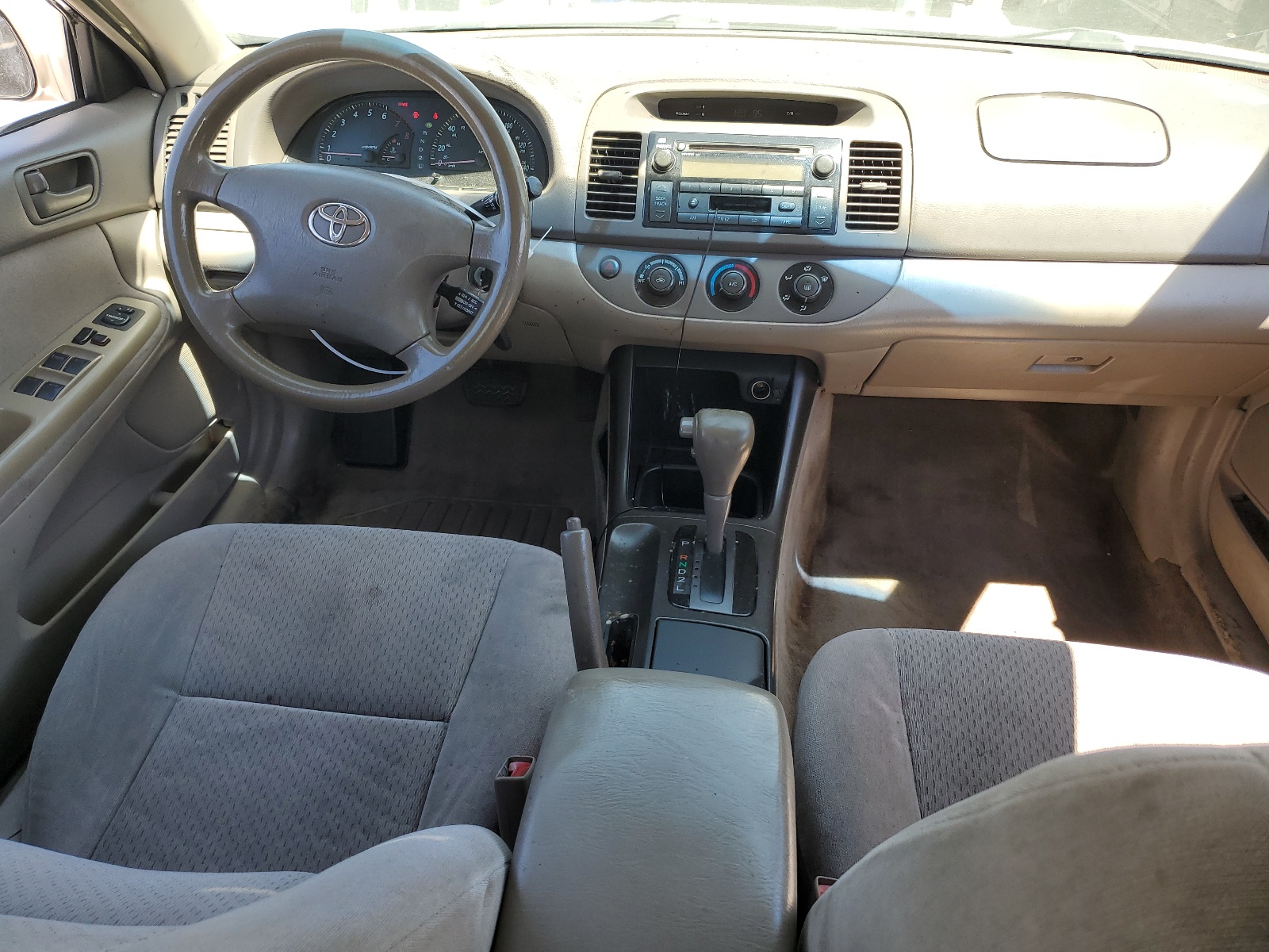 4T1BE32K73U203325 2003 Toyota Camry Le