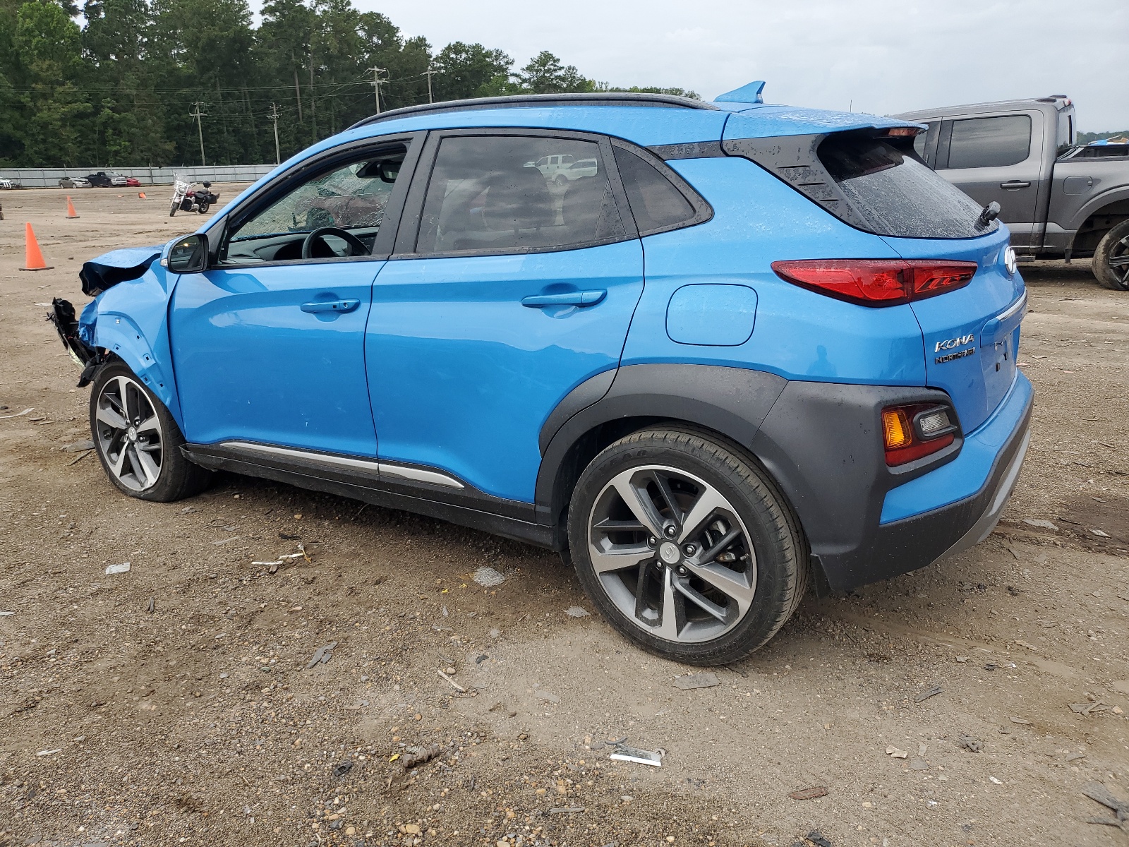 2021 Hyundai Kona Limited vin: KM8K33A58MU636722