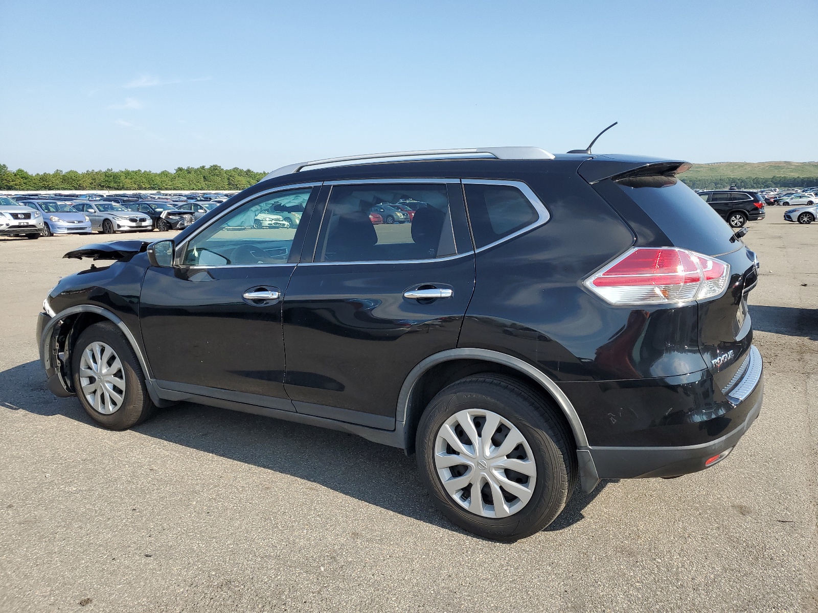 2016 Nissan Rogue S vin: JN8AT2MV3GW130184