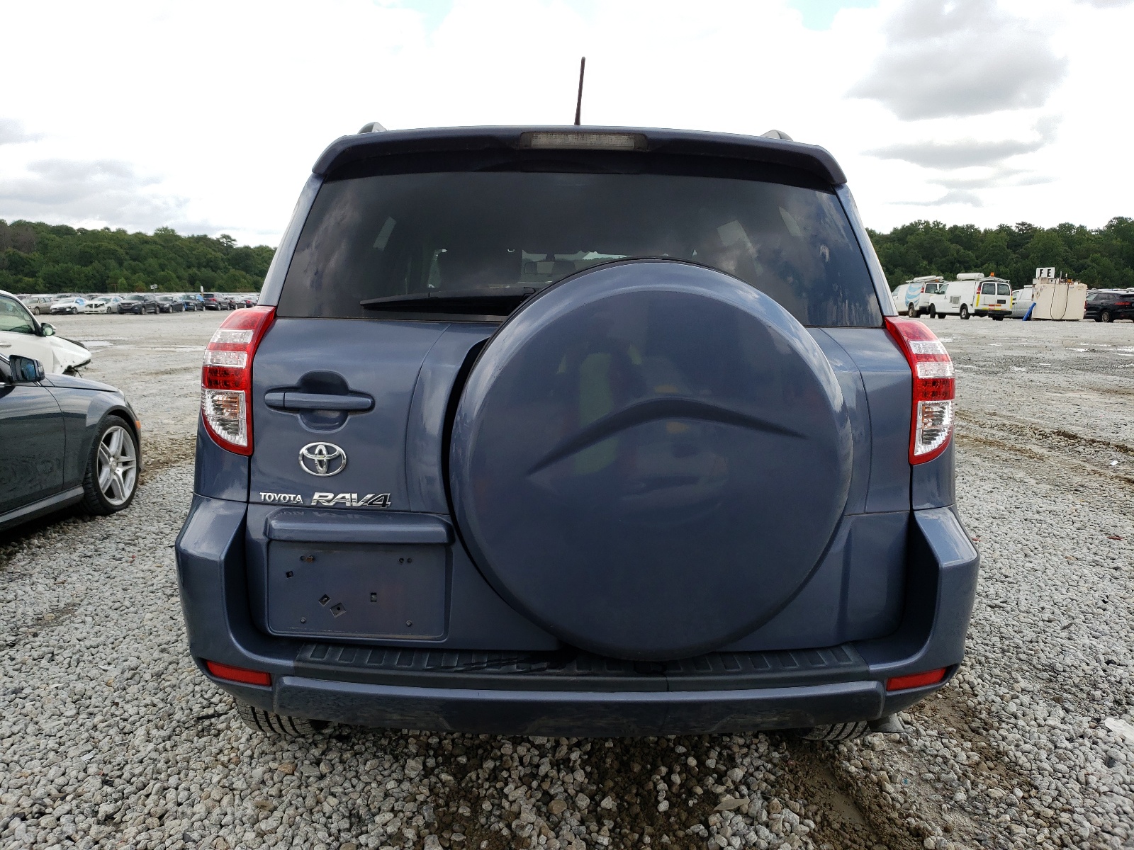 2T3ZF4DV1AW023576 2010 Toyota Rav4