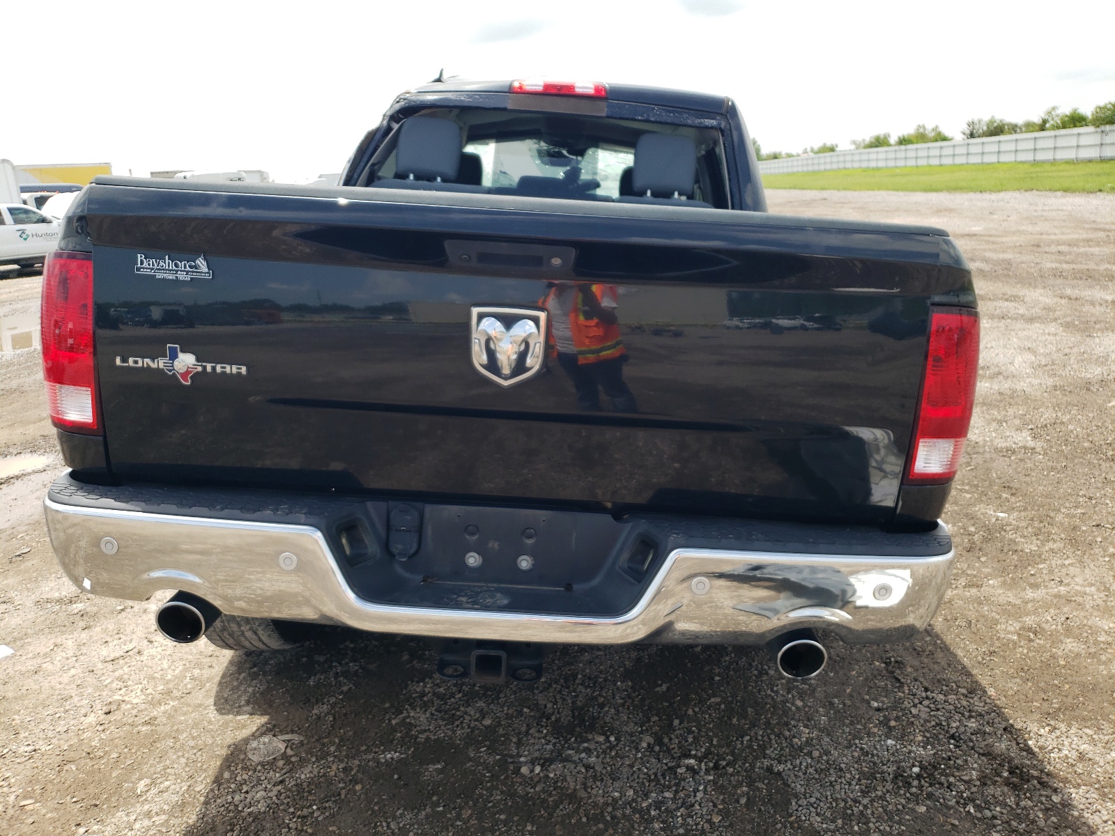 1C6RR6LT7HS561910 2017 Ram 1500 Slt