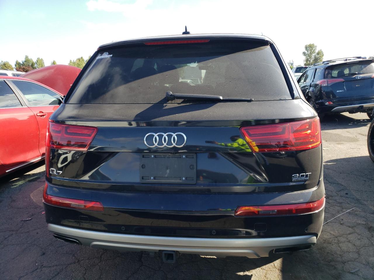 WA1VAAF76HD017381 2017 Audi Q7 Prestige