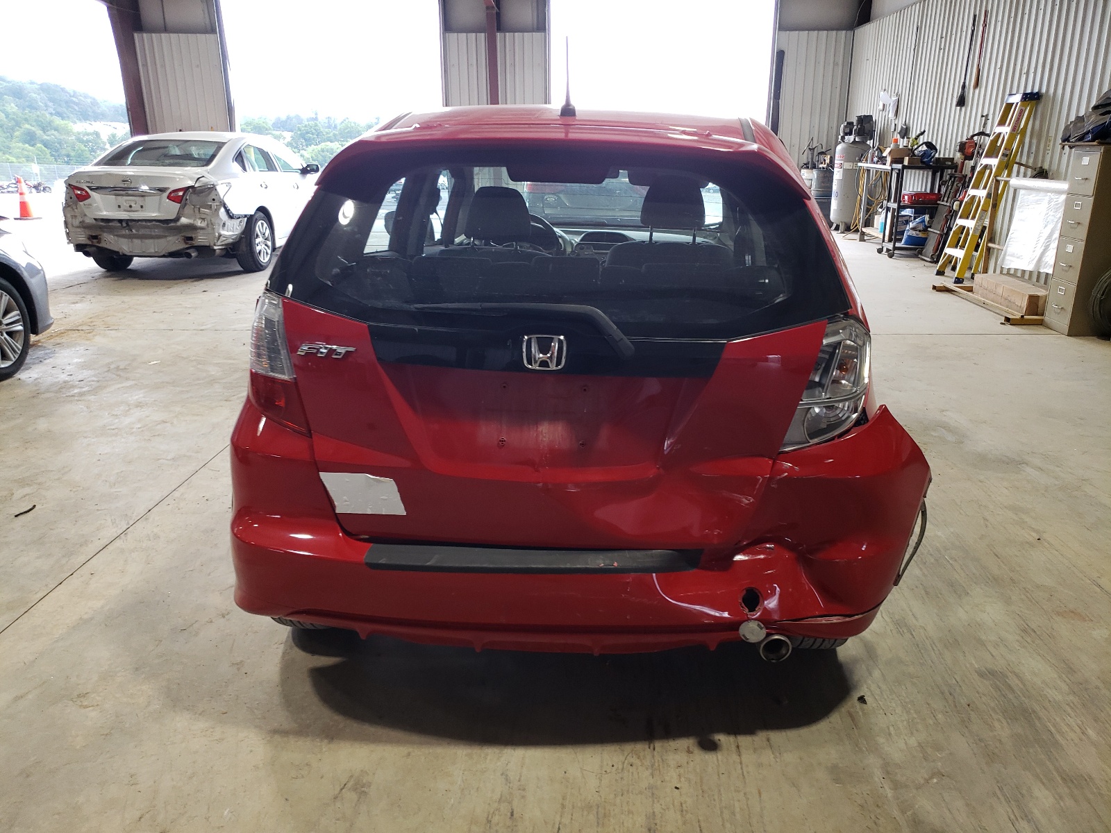 JHMGE8H58BC003596 2011 Honda Fit Sport