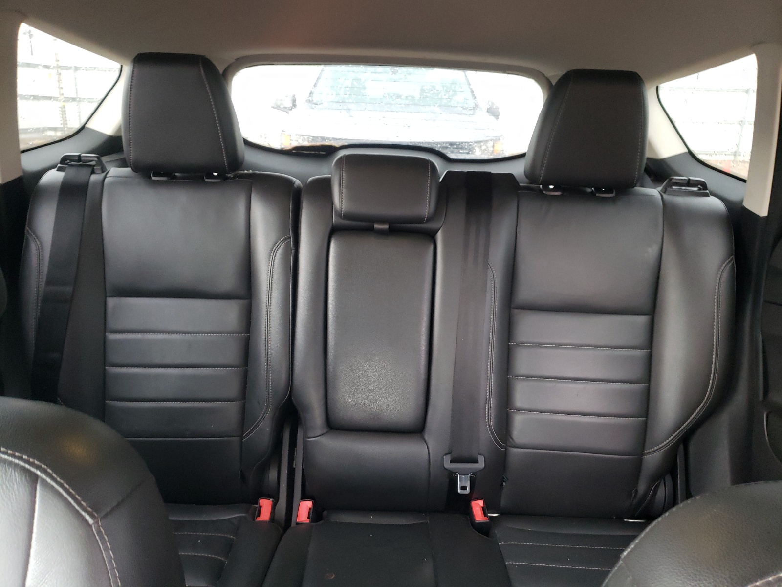 1FMCU0J94FUC78394 2015 Ford Escape Titanium