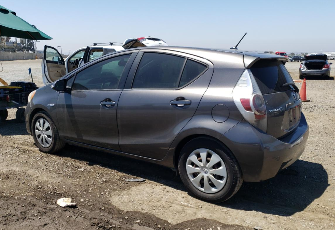 2013 Toyota Prius C vin: JTDKDTB39D1547676