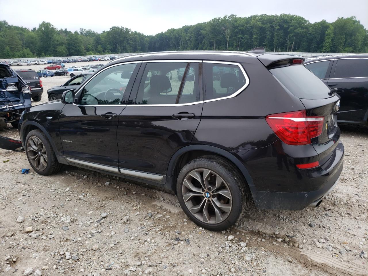 VIN 5UXWY3C56G0N87812 2016 BMW X3 no.2