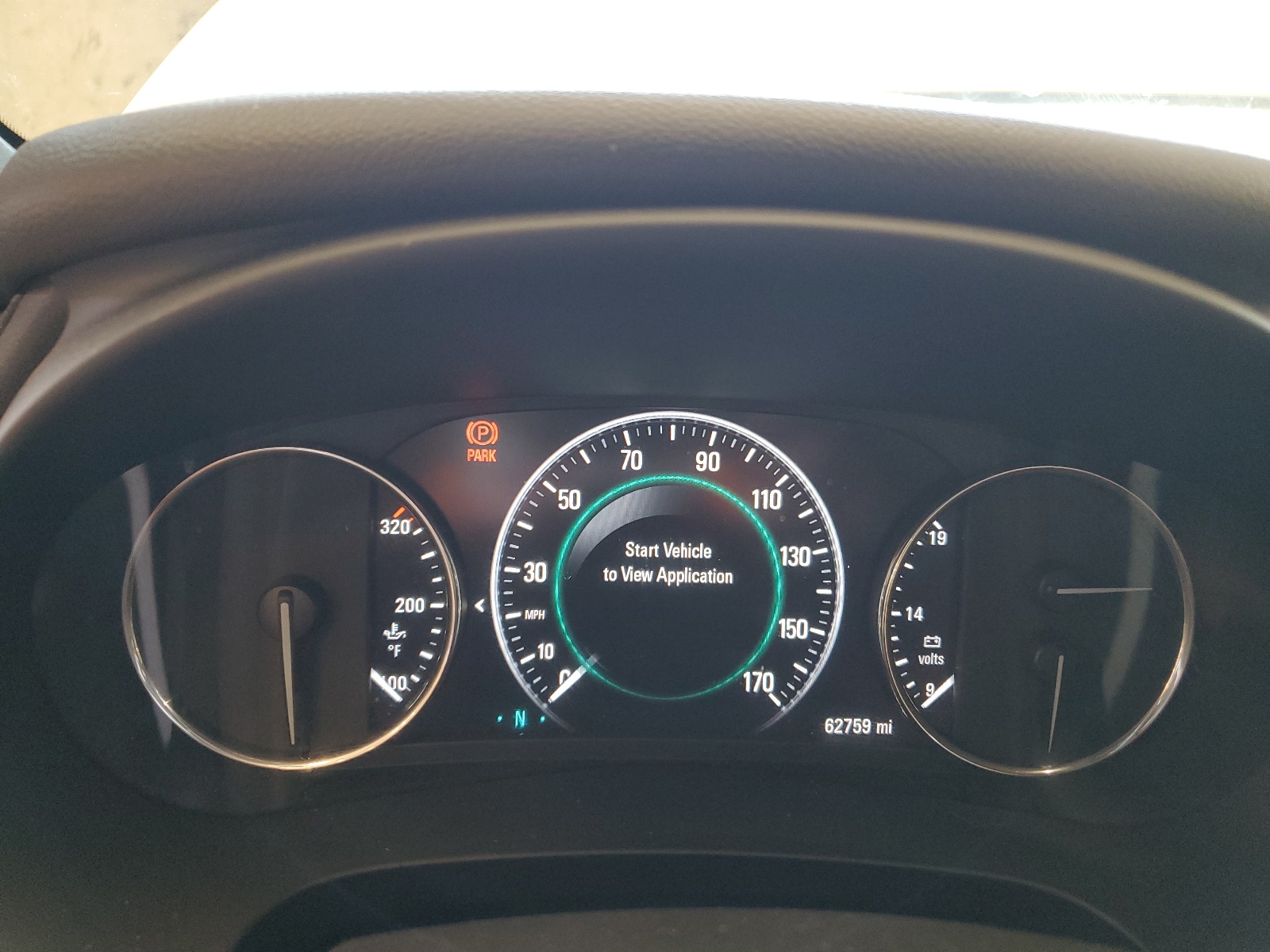 1G4ZP5SS4HU209160 2017 Buick Lacrosse Essence