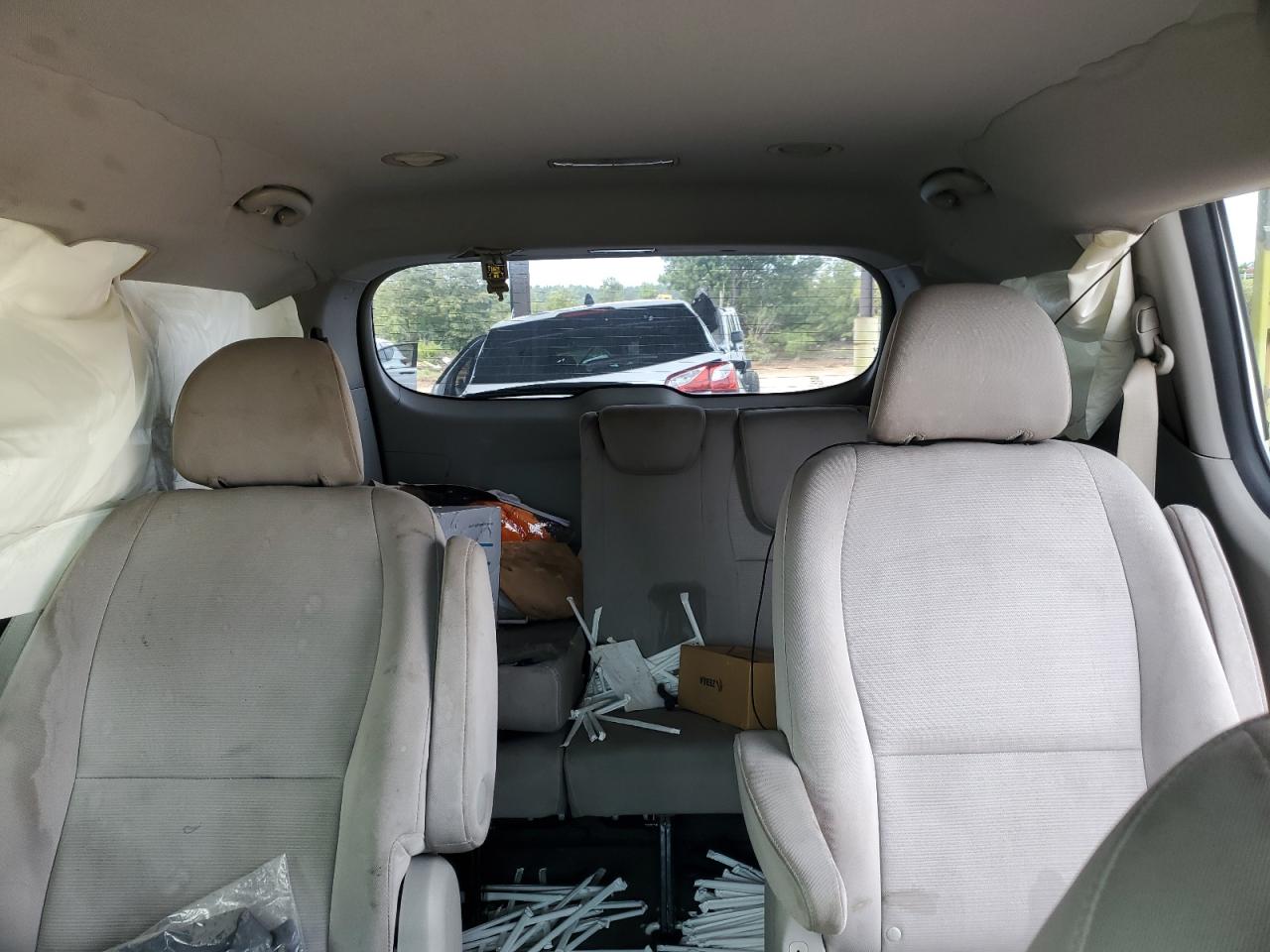 2015 Kia Sedona L VIN: KNDMA5C1XF6016437 Lot: 64709164