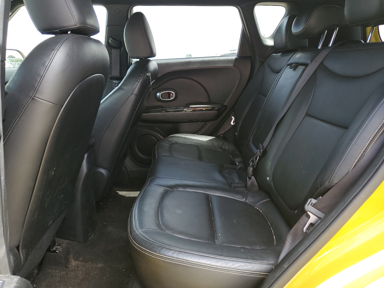 KNDJP3A55F7223212 2015 Kia Soul +