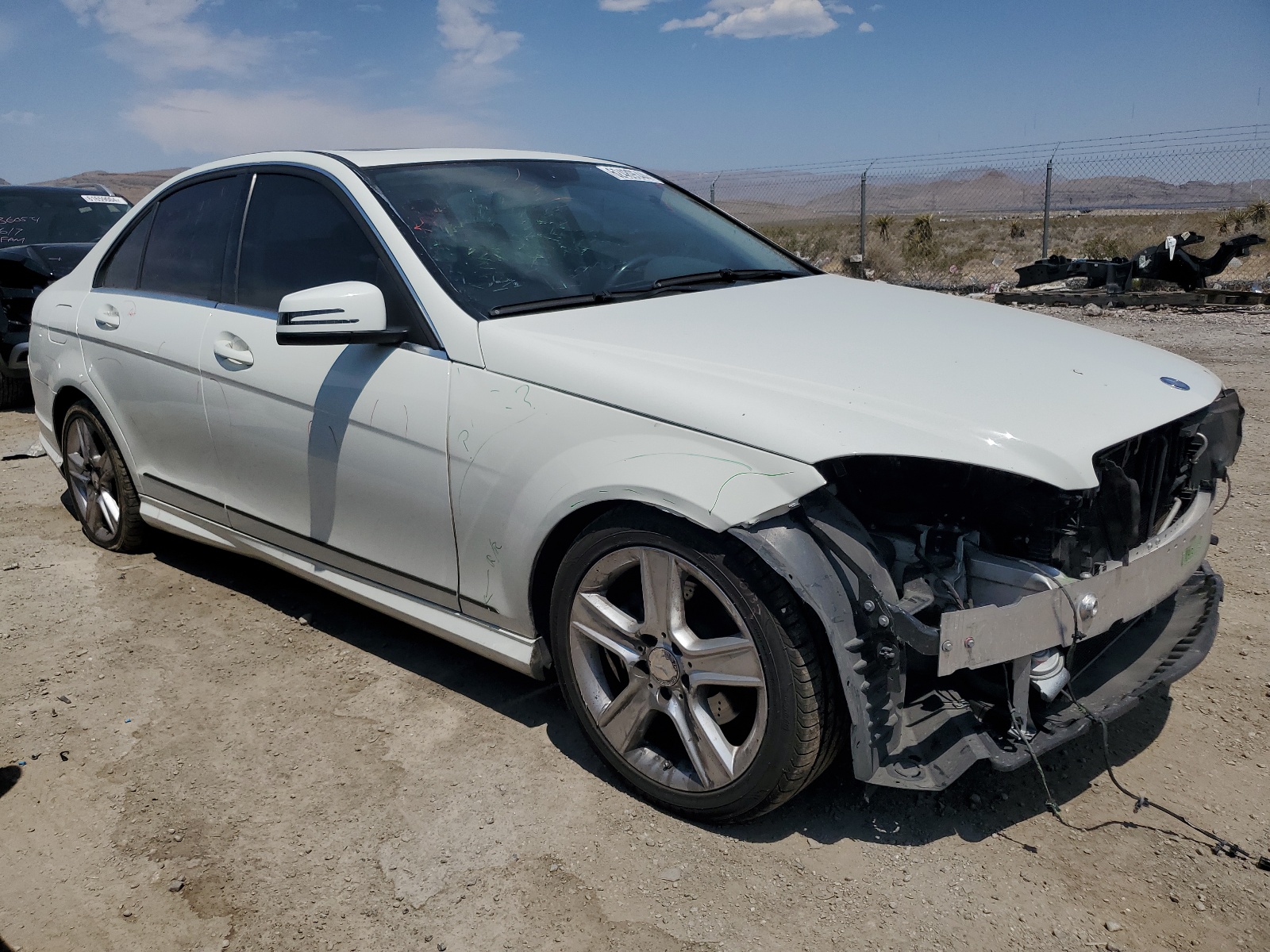 WDDGF5EB1BR175950 2011 Mercedes-Benz C 300