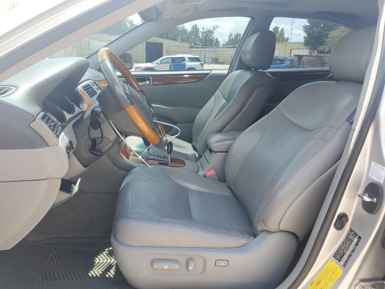 2005 Lexus Es 330 VIN: JTHBA30G755105115 Lot: 63863334