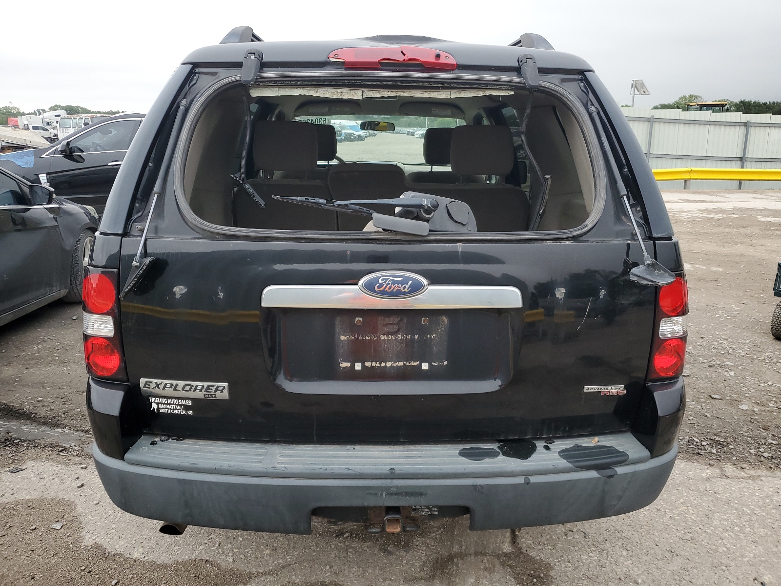 1FMEU73E87UB11033 2007 Ford Explorer Xlt