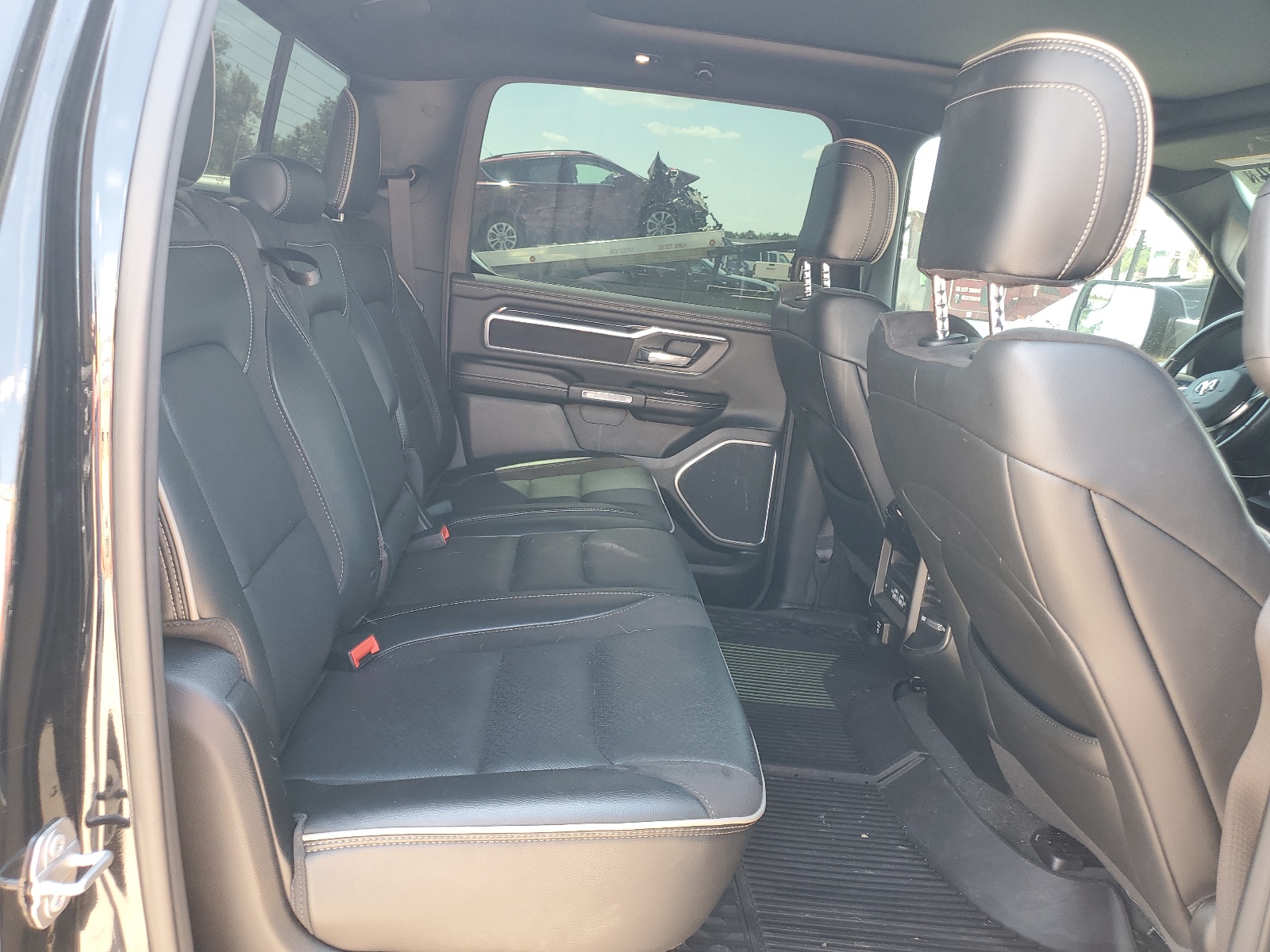 1C6SRFJT0MN739167 2021 Ram 1500 Laramie