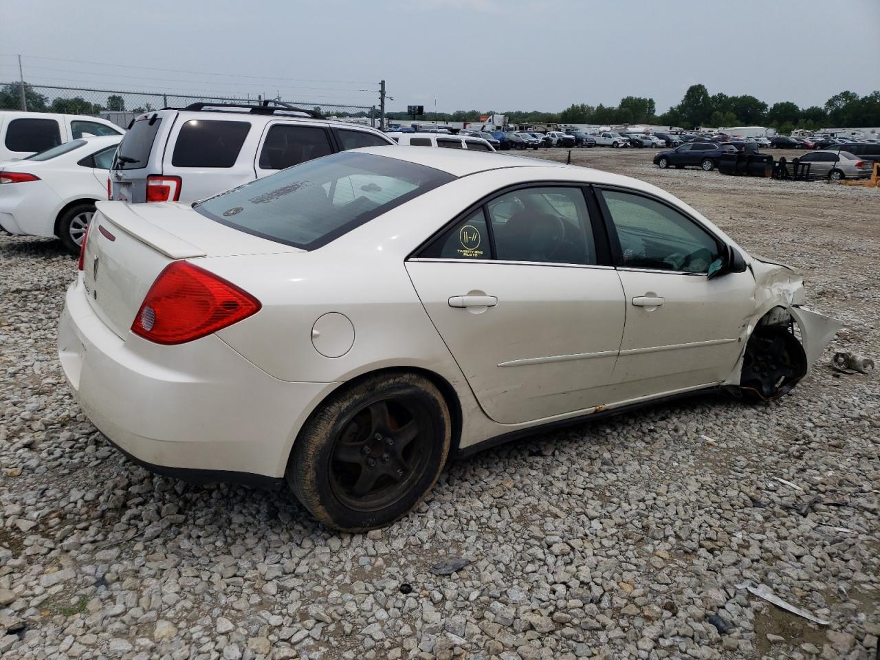 2008 Pontiac G6 - Image 3