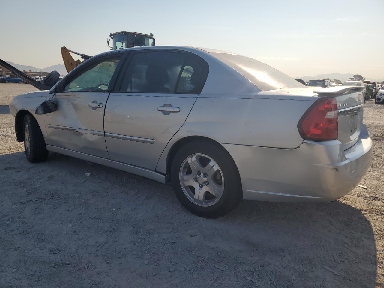 2004 Chevrolet Malibu - Image 2