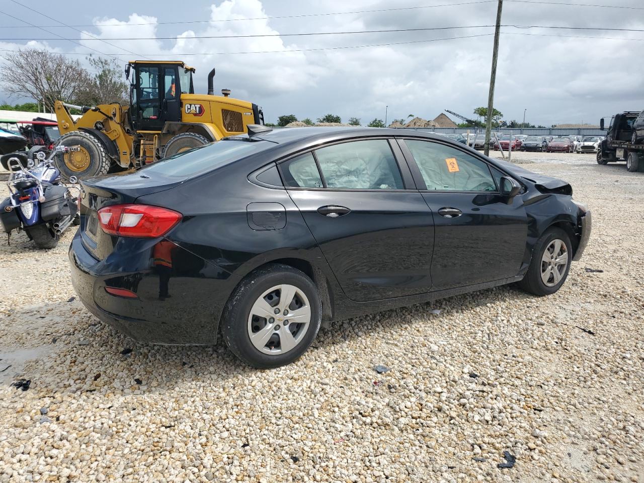 1G1BC5SM1J7194214 2018 Chevrolet Cruze Ls