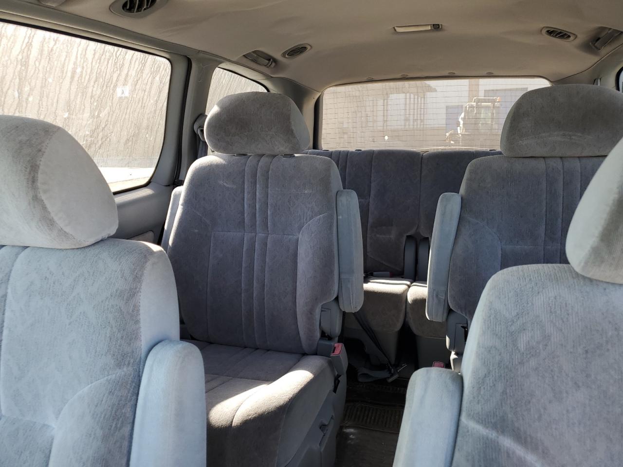 2000 Toyota Sienna Le VIN: 4T3ZF13C5YU224681 Lot: 61453624