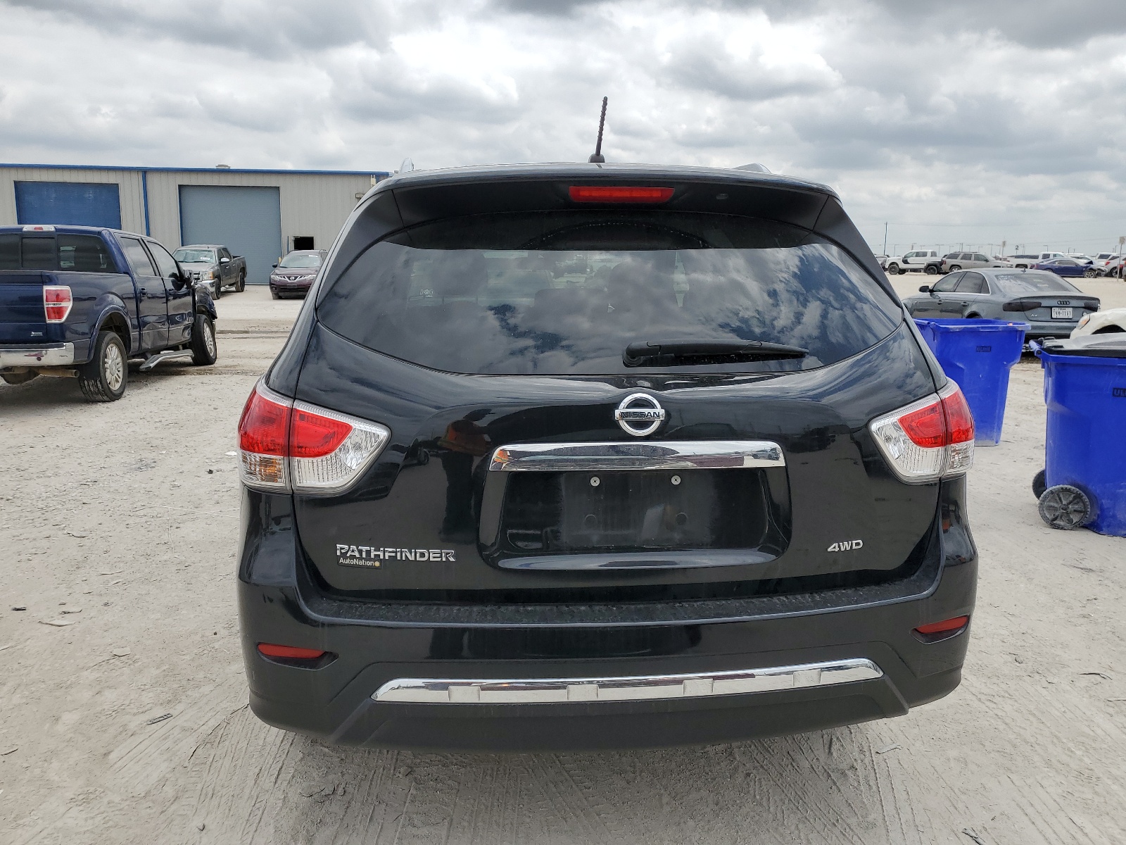 5N1AR2MM1FC675894 2015 Nissan Pathfinder S