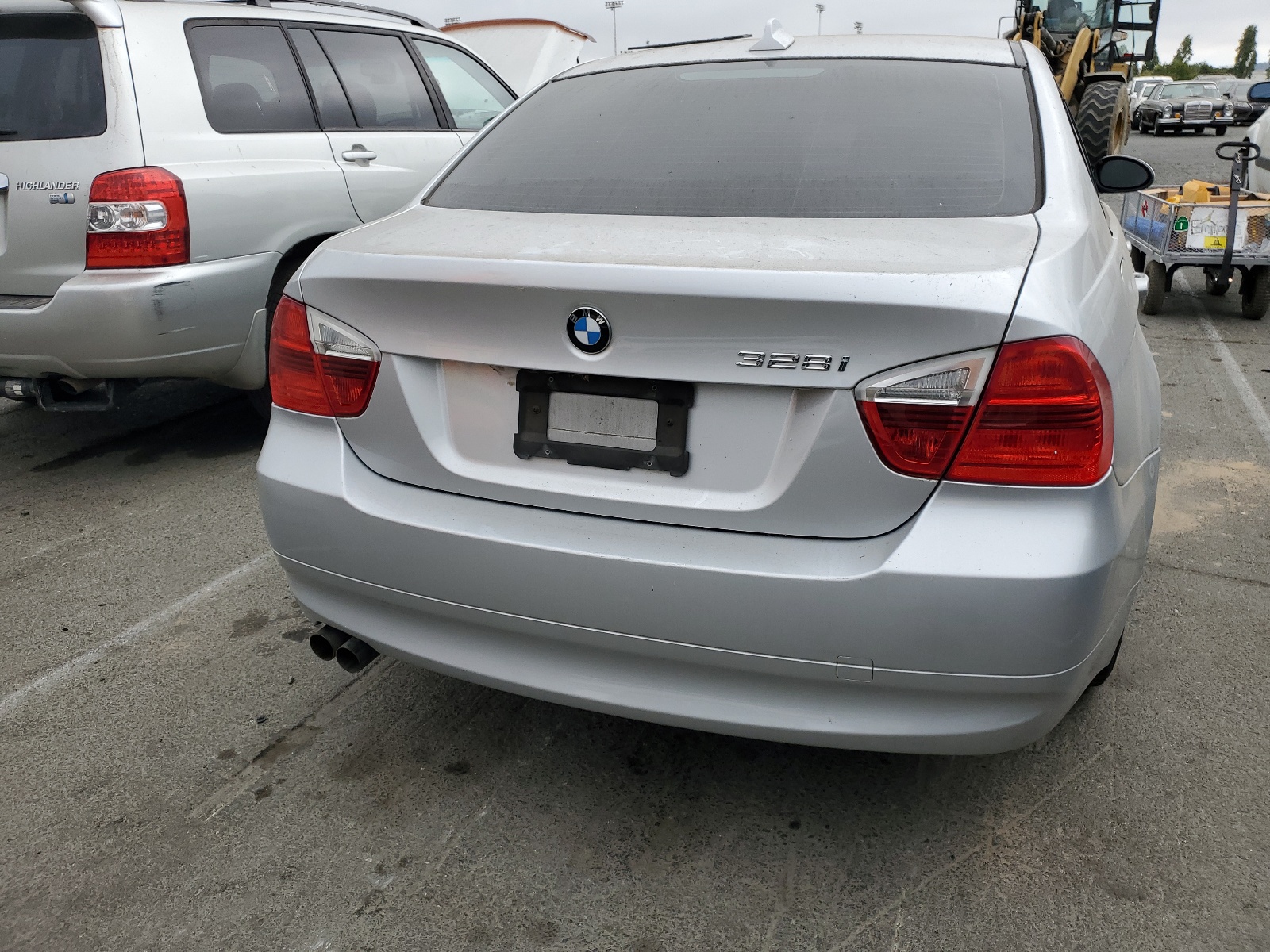 WBAVC53588F010637 2008 BMW 328 I Sulev