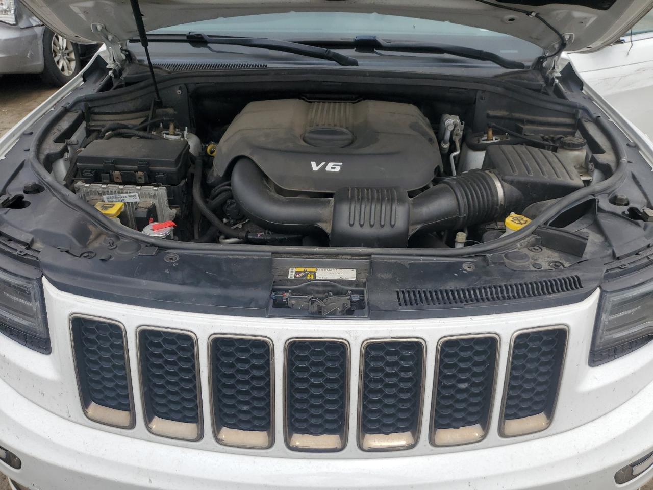 2015 Jeep Grand Cherokee Overland VIN: 1C4RJFCG1FC196523 Lot: 61910884