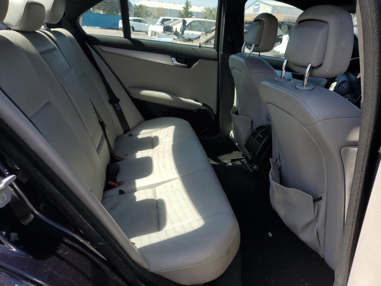 2011 Mercedes-Benz C 300 VIN: WDDGF5EB8BF632903 Lot: 63847374