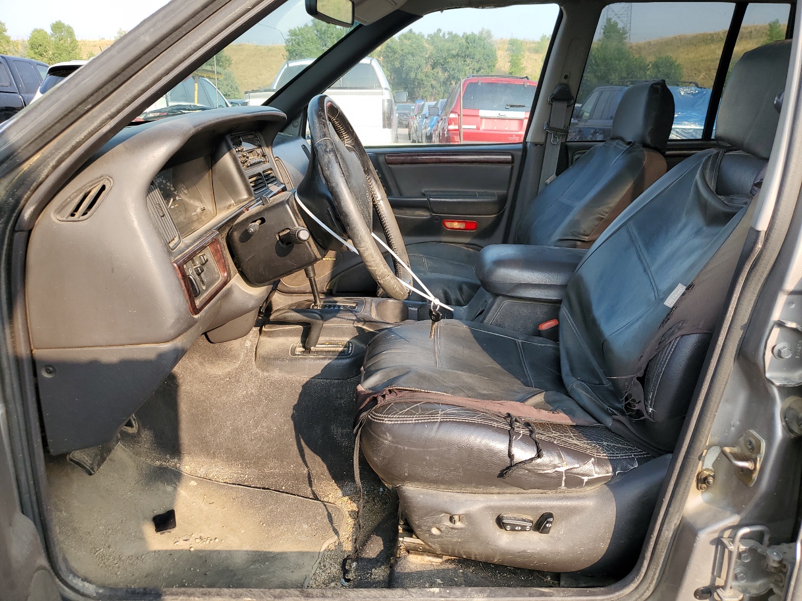 1J4GZ58Y4VC729128 1997 Jeep Grand Cherokee Laredo