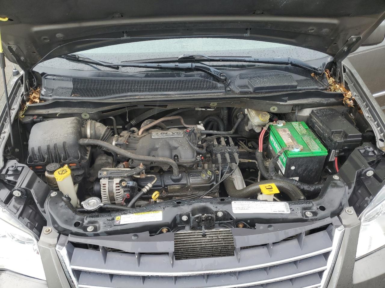 2010 Chrysler Town & Country Touring VIN: 2A4RR5D13AR260536 Lot: 61613464