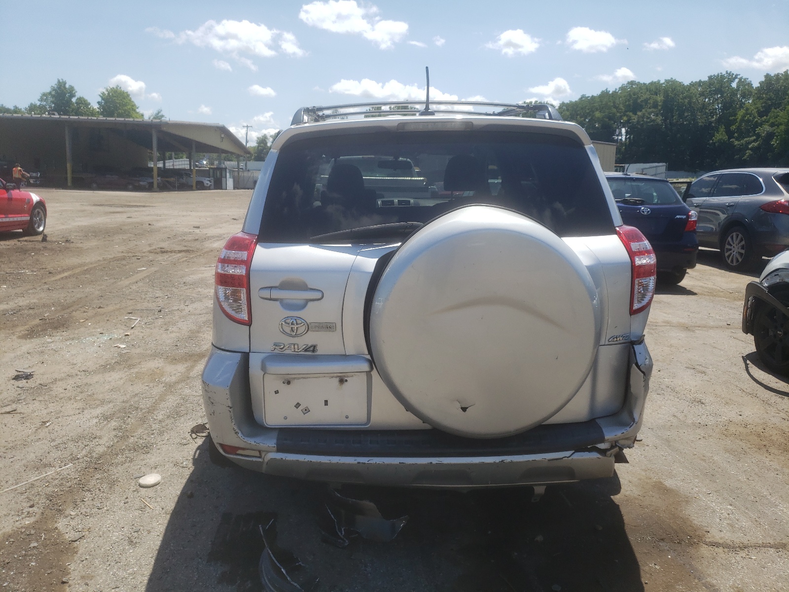 2T3BF4DV4BW112612 2011 Toyota Rav4