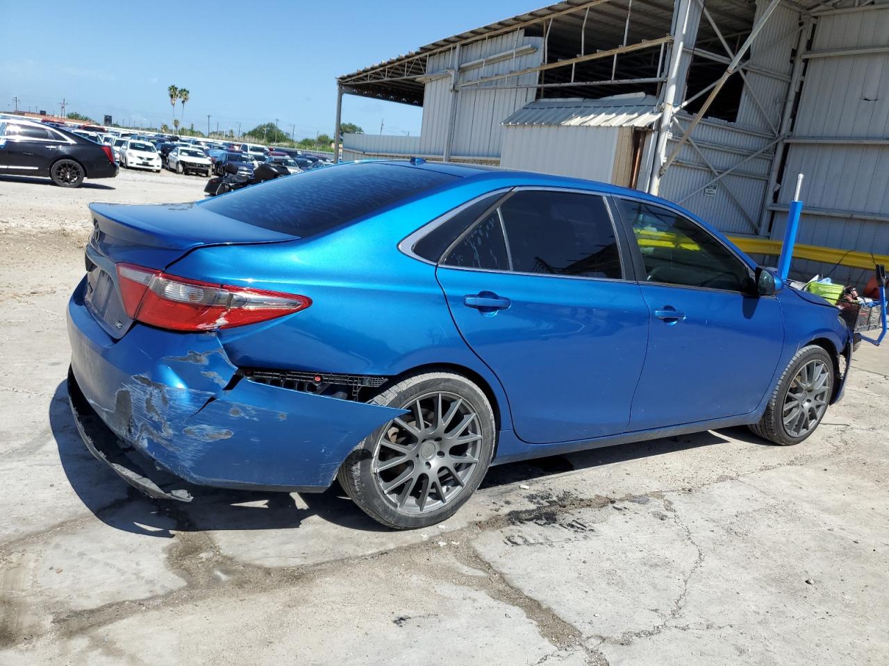 2016 Toyota Camry - Image 3