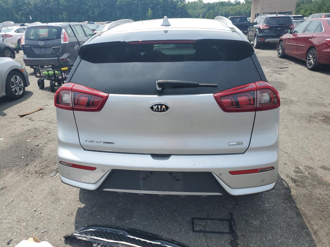 KNDCE3LCXK5223609 2019 Kia Niro Touring